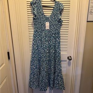 Chic Blue Floral Maxi Dress